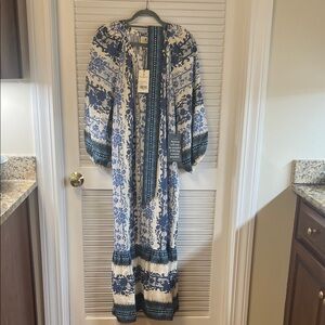 Tuckernuck Blue and White Floral Dress
